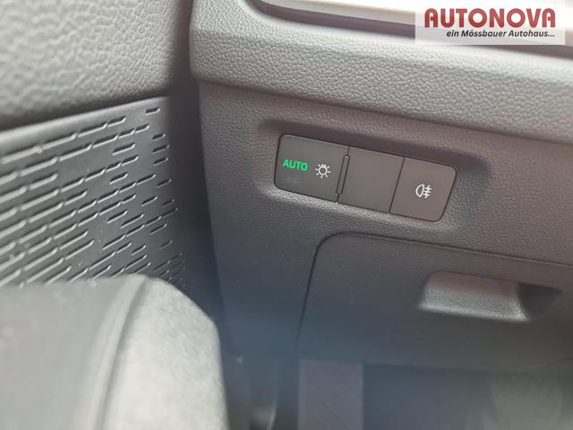 Skoda Octavia Combi 1.5 TSI 150PS m-HEV DSG Selection AHK Klimaautomatik ACC PDC v+h R&uuml;ckf.Kamera Sitzheizung TWA Apple CarPlay Android Auto 16"LM 