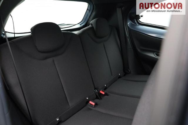 Toyota Aygo X Pure 1.5 Hybrid 116PS Automatik Sitzheizung Klimaautomatik R&uuml;ckf.Kamera AbstandsTempomat Nebelscheinw. Multifunktionslenkrad Bluetooth Touchscreen Apple CarPlay + Android Auto 2xKeyless 