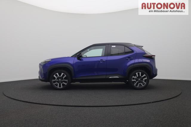 Toyota Yaris Cross 1.5-l 130PS HEV Automatik Style Matrix-LED 4xKamera elektr. Heckklappe Sitzheizung Lenkradheizung Klimaautomatik Navi Bluetooth wireless Apple CarPlay + Android Auto ACC PDC v+h 18"LM 