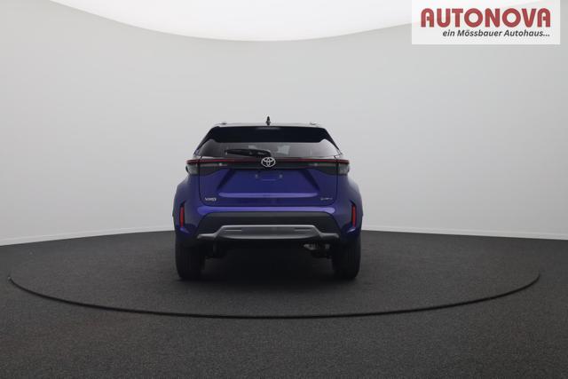 Toyota Yaris Cross 1.5-l 130PS HEV Automatik Style Matrix-LED 4xKamera elektr. Heckklappe Sitzheizung Lenkradheizung Klimaautomatik Navi Bluetooth wireless Apple CarPlay + Android Auto ACC PDC v+h 18"LM 