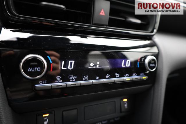 Toyota Yaris Cross 1.5-l 130PS HEV Automatik Style Matrix-LED 4xKamera elektr. Heckklappe Sitzheizung Lenkradheizung Klimaautomatik Navi Bluetooth wireless Apple CarPlay + Android Auto ACC PDC v+h 18"LM 