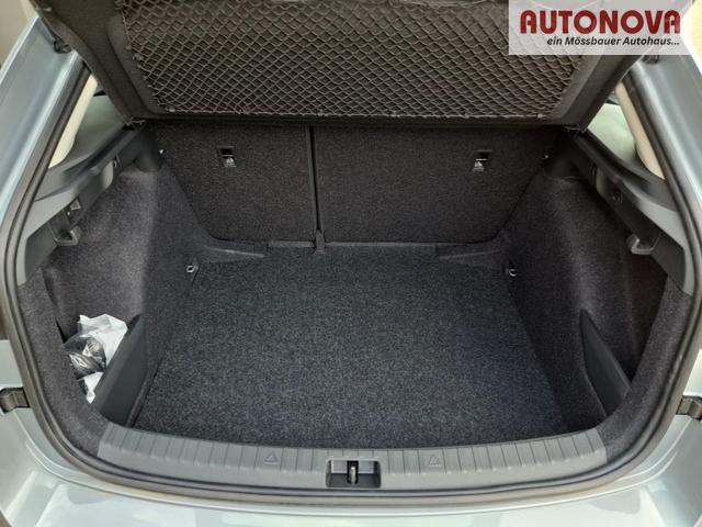 Skoda Scala 1.0 TSI 115PS DSG Selection AHK schwenkb. Klimaautomatik Sitzheizung PDC R&uuml;ckf.Kamera Apple CarPlay Android Auto 