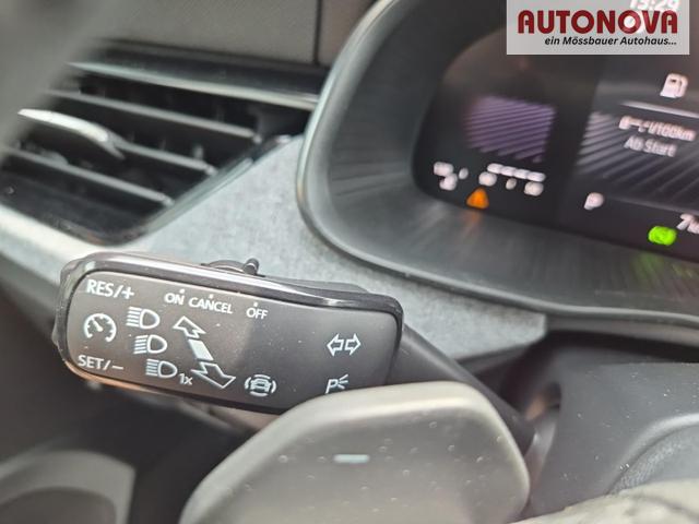 Skoda Scala 1.0 TSI 115PS DSG Selection AHK schwenkb. Klimaautomatik Sitzheizung PDC R&uuml;ckf.Kamera Apple CarPlay Android Auto 
