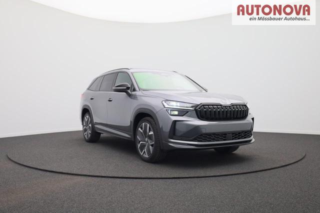 Skoda Kodiaq Sportline 1.5 TSI 204PS PHEV DSG Sitzheizung v+h Frontscheibe beheizb. 20"LM schwenkb. AHK elektr. PanoDach Alcantara PDC R&uuml;ckf.Kamera Klimaautomatik Lenkradheizung Navi Apple CarPlay Android Auto 2xKeyless vollelektr. Reichweite 116KM 
