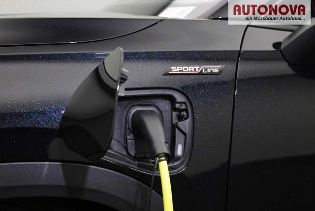 Skoda Kodiaq Sportline 1.5 TSI 204PS PHEV DSG Sitzheizung v+h Frontscheibe beheizb. 20"LM schwenkb. AHK elektr. PanoDach Alcantara PDC R&uuml;ckf.Kamera Klimaautomatik Lenkradheizung Navi Apple CarPlay Android Auto 2xKeyless vollelektr. Reichweite 116KM 