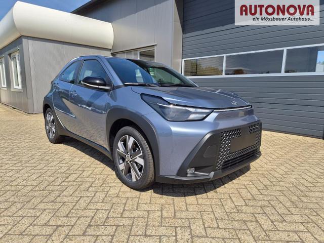 Toyota Aygo X Pure 1.5 Hybrid 116PS Automatik Sitzheizung Klimaautomatik R&uuml;ckf.Kamera AbstandsTempomat Nebelscheinw. Multifunktionslenkrad Bluetooth Touchscreen Apple CarPlay + Android Auto 2xKeyless 