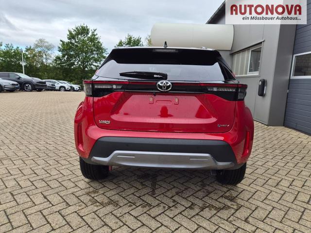 Toyota Yaris Cross 1.5-l 130PS HEV Automatik Style Matrix-LED 4xKamera elektr. Heckklappe Sitzheizung Lenkradheizung Klimaautomatik Navi Bluetooth wireless Apple CarPlay + Android Auto ACC PDC v+h 18"LM 
