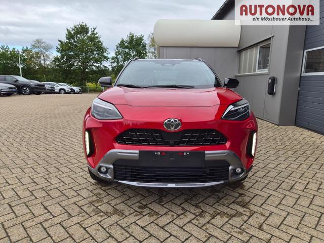 Toyota Yaris Cross 1.5-l 130PS HEV Automatik Style Matrix-LED 4xKamera elektr. Heckklappe Sitzheizung Lenkradheizung Klimaautomatik Navi Bluetooth wireless Apple CarPlay + Android Auto ACC PDC v+h 18"LM 