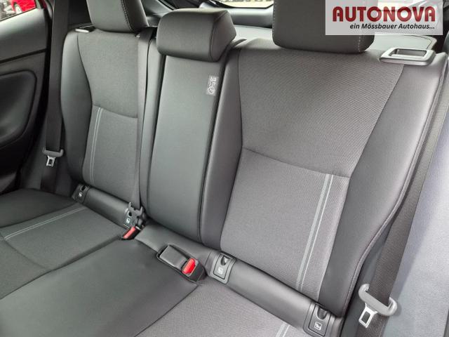 Toyota Yaris Cross 1.5-l 130PS HEV Automatik Style Matrix-LED 4xKamera elektr. Heckklappe Sitzheizung Lenkradheizung Klimaautomatik Navi Bluetooth wireless Apple CarPlay + Android Auto ACC PDC v+h 18"LM 