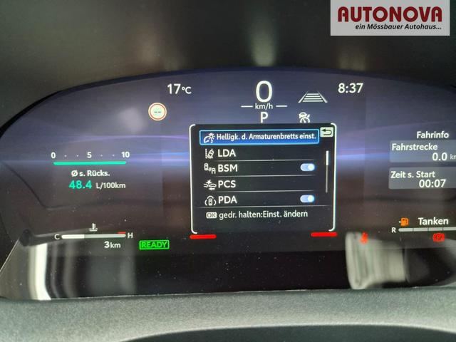 Toyota Yaris Cross 1.5-l 130PS HEV Automatik Style Matrix-LED 4xKamera elektr. Heckklappe Sitzheizung Lenkradheizung Klimaautomatik Navi Bluetooth wireless Apple CarPlay + Android Auto ACC PDC v+h 18"LM 