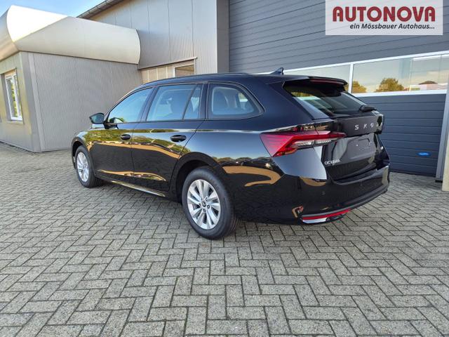 Skoda Octavia Combi 1.5 TSI 150PS m-HEV DSG Selection AHK Klimaautomatik PDC v+h R&uuml;ckf.Kamera Sitzheizung Apple CarPlay Android Auto 16"LM 