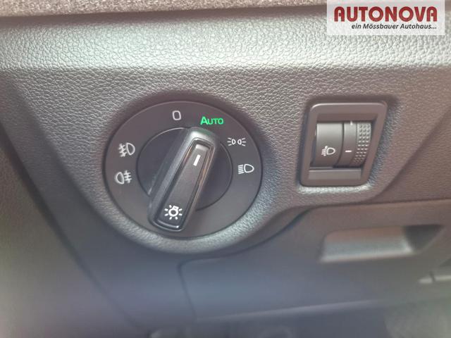 Skoda Kamiq 1.5 TSI 150PS DSG Selection Klimaautomatik Sitzheizung R&uuml;ckf.Kamera PDC Apple CarPlay + Android Auto Tempomat Garantieverl&auml;ngerung 16"LM 