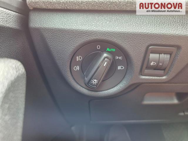 Skoda Kamiq 1.5 TSI 150PS DSG Selection Klimaautomatik Sitzheizung R&uuml;ckf.Kamera PDC Apple CarPlay + Android Auto Tempomat Garantieverl&auml;ngerung 16"LM 