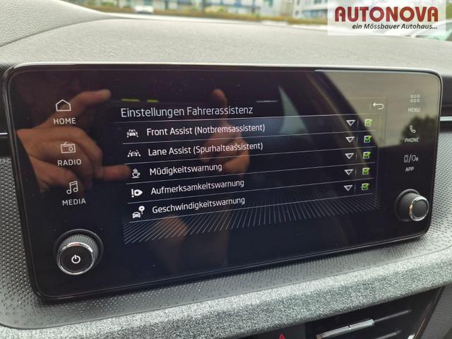 Skoda Kamiq 1.5 TSI 150PS DSG Selection Klimaautomatik Sitzheizung R&uuml;ckf.Kamera PDC Apple CarPlay + Android Auto Tempomat Garantieverl&auml;ngerung 16"LM 