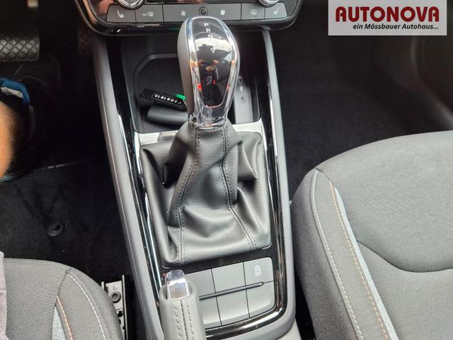 Skoda Kamiq 1.5 TSI 150PS DSG Selection Klimaautomatik Sitzheizung R&uuml;ckf.Kamera PDC Apple CarPlay + Android Auto Tempomat Garantieverl&auml;ngerung 16"LM 