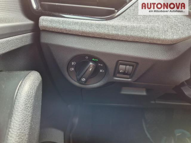 Skoda Kamiq 1.5 TSI 150PS DSG Selection Klimaautomatik Sitzheizung R&uuml;ckf.Kamera PDC Apple CarPlay + Android Auto Tempomat Garantieverl&auml;ngerung 16"LM 