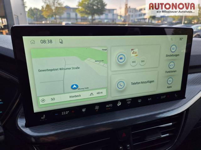 Ford Kuga Titanium 243PS PHEV Automatik Sitzheizung v+h Lenkradheizung Frontscheibe beheizb. Klimaautomatik Navi SYNC4 Apple CarPlay Android Auto Touchscreen PDC 4xKamera 2xKeyless 17"LM vollelektr. Reichweite 66KM 