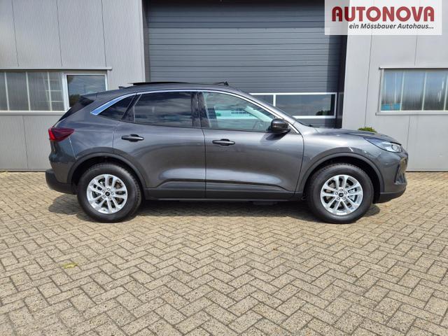 Ford Kuga Titanium 243PS PHEV Automatik elektr. PanoDach Sitzheizung v+h Lenkradheizung Frontscheibe beheizb. Klimaautomatik Navi SYNC4 Apple CarPlay Android Auto Touchscreen PDC 4xKamera 2xKeyless 17"LM vollelektr. Reichweite 66KM 