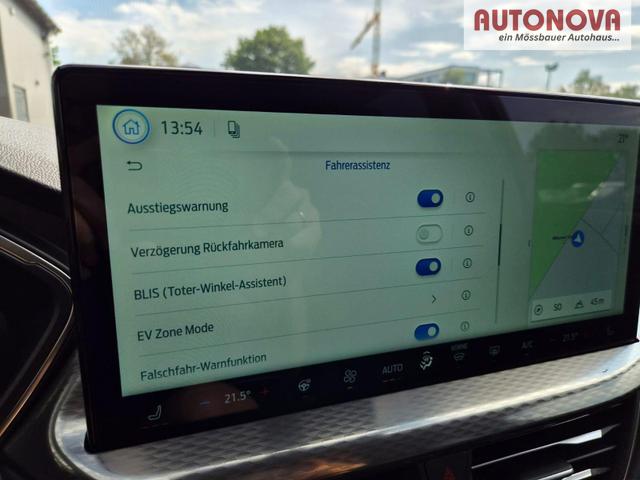 Ford Kuga Titanium 243PS PHEV Automatik elektr. PanoDach Sitzheizung v+h Lenkradheizung Frontscheibe beheizb. Klimaautomatik Navi SYNC4 Apple CarPlay Android Auto Touchscreen PDC 4xKamera 2xKeyless 17"LM vollelektr. Reichweite 66KM 