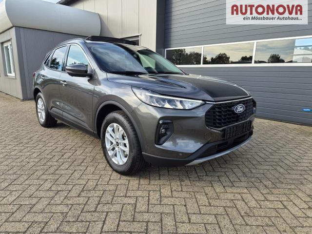 Ford Kuga Titanium 243PS PHEV Automatik schwenkb. AHK elektr. PanoDach Sitzheizung v+h Lenkradheizung Frontscheibe beheizb. Klimaautomatik Navi SYNC4 Apple CarPlay Android Auto Touchscreen PDC 4xKamera 2xKeyless 17"LM vollelektr. Reichweite 66KM 