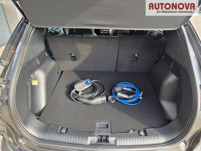 Ford Kuga Titanium 243PS PHEV Automatik schwenkb. AHK elektr. PanoDach Sitzheizung v+h Lenkradheizung Frontscheibe beheizb. Klimaautomatik Navi SYNC4 Apple CarPlay Android Auto Touchscreen PDC 4xKamera 2xKeyless 17"LM vollelektr. Reichweite 66KM 