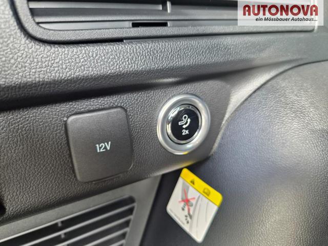 Ford Kuga Titanium 243PS PHEV Automatik schwenkb. AHK elektr. PanoDach Sitzheizung v+h Lenkradheizung Frontscheibe beheizb. Klimaautomatik Navi SYNC4 Apple CarPlay Android Auto Touchscreen PDC 4xKamera 2xKeyless 17"LM vollelektr. Reichweite 66KM 