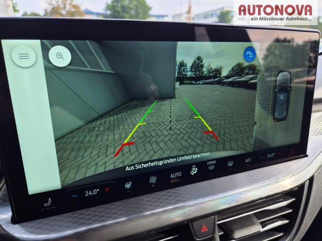 Ford Kuga Titanium 243PS PHEV Automatik schwenkb. AHK elektr. PanoDach Sitzheizung v+h Lenkradheizung Frontscheibe beheizb. Klimaautomatik Navi SYNC4 Apple CarPlay Android Auto Touchscreen PDC 4xKamera 2xKeyless 17"LM vollelektr. Reichweite 66KM 