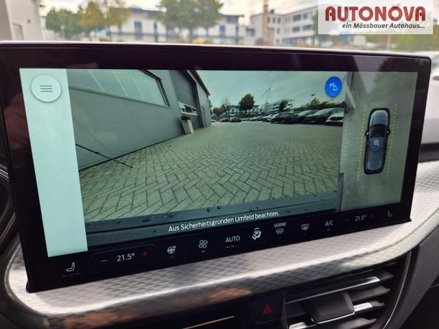 Ford Kuga Titanium 243PS PHEV Automatik Sitzheizung v+h Lenkradheizung Frontscheibe beheizb. Klimaautomatik Navi SYNC4 Apple CarPlay Android Auto Touchscreen PDC 4xKamera 2xKeyless 17"LM vollelektr. Reichweite 66KM 
