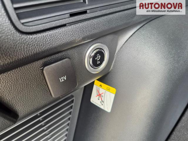 Ford Kuga Titanium 243PS PHEV Automatik schwenkb. AHK Sitzheizung v+h Lenkradheizung Frontscheibe beheizb. Klimaautomatik Navi SYNC4 Apple CarPlay Android Auto Touchscreen PDC 4xKamera 2xKeyless 17"LM vollelektr. Reichweite 66KM 