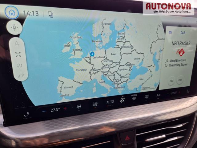 Ford Kuga Titanium 243PS PHEV Automatik elektr. PanoDach Sitzheizung v+h Lenkradheizung Frontscheibe beheizb. Klimaautomatik Navi SYNC4 Apple CarPlay Android Auto Touchscreen PDC 4xKamera 2xKeyless 17"LM vollelektr. Reichweite 66KM 