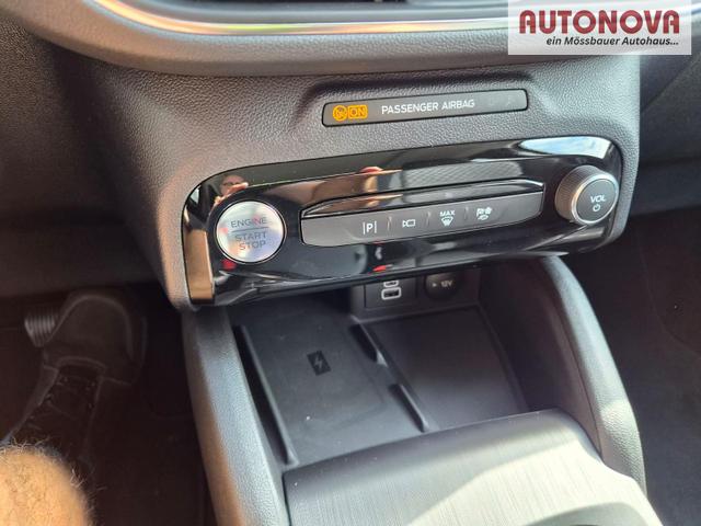 Ford Kuga Titanium 243PS PHEV Automatik elektr. PanoDach Sitzheizung v+h Lenkradheizung Frontscheibe beheizb. Klimaautomatik Navi SYNC4 Apple CarPlay Android Auto Touchscreen PDC 4xKamera 2xKeyless 17"LM vollelektr. Reichweite 66KM 