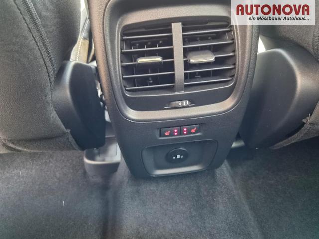 Ford Kuga Titanium 243PS PHEV Automatik elektr. PanoDach Sitzheizung v+h Lenkradheizung Frontscheibe beheizb. Klimaautomatik Navi SYNC4 Apple CarPlay Android Auto Touchscreen PDC 4xKamera 2xKeyless 17"LM vollelektr. Reichweite 66KM 