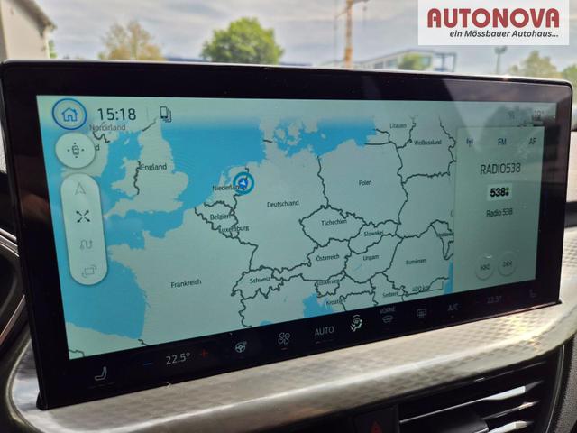 Ford Kuga Titanium 243PS PHEV Automatik Sitzheizung v+h Lenkradheizung Frontscheibe beheizb. Klimaautomatik Navi SYNC4 Apple CarPlay Android Auto Touchscreen PDC 4xKamera 2xKeyless 17"LM vollelektr. Reichweite 66KM 