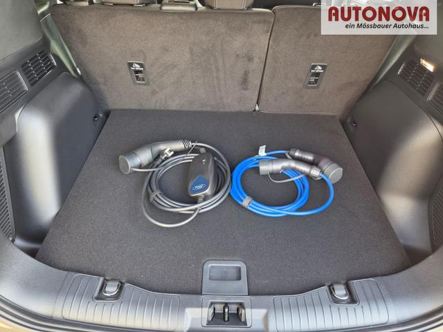 Ford Kuga Titanium 243PS PHEV Automatik Sitzheizung v+h Lenkradheizung Frontscheibe beheizb. Klimaautomatik Navi SYNC4 Apple CarPlay Android Auto Touchscreen PDC 4xKamera 2xKeyless 17"LM vollelektr. Reichweite 66KM 