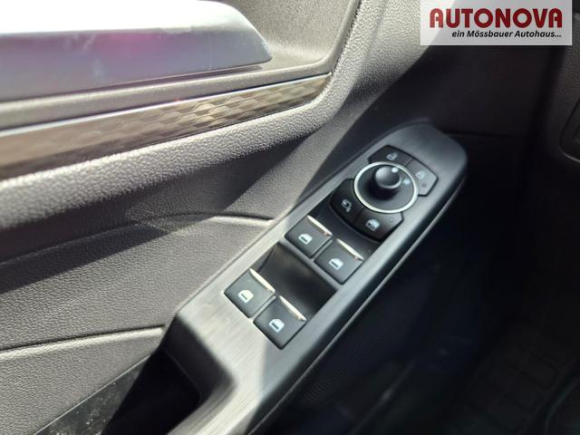 Ford Kuga Titanium 243PS PHEV Automatik schwenkb. AHK elektr. PanoDach Sitzheizung v+h Lenkradheizung Frontscheibe beheizb. Klimaautomatik Navi SYNC4 Apple CarPlay Android Auto Touchscreen PDC 4xKamera 2xKeyless 17"LM vollelektr. Reichweite 66KM 