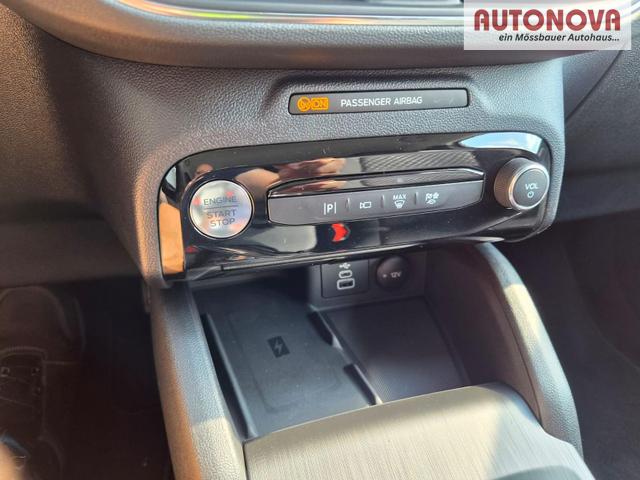 Ford Kuga Titanium 243PS PHEV Automatik Sitzheizung v+h Lenkradheizung Frontscheibe beheizb. Klimaautomatik Navi SYNC4 Apple CarPlay Android Auto Touchscreen PDC 4xKamera 2xKeyless 17"LM vollelektr. Reichweite 66KM 