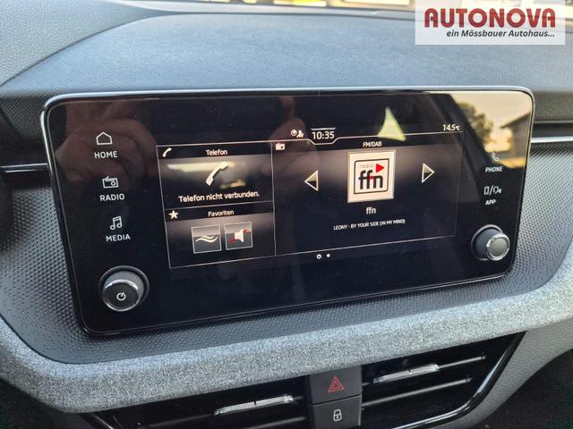 Skoda Kamiq 1.5 TSI 150PS DSG Selection Klimaautomatik Sitzheizung R&uuml;ckf.Kamera PDC Apple CarPlay + Android Auto Tempomat Garantieverl&auml;ngerung 16"LM 