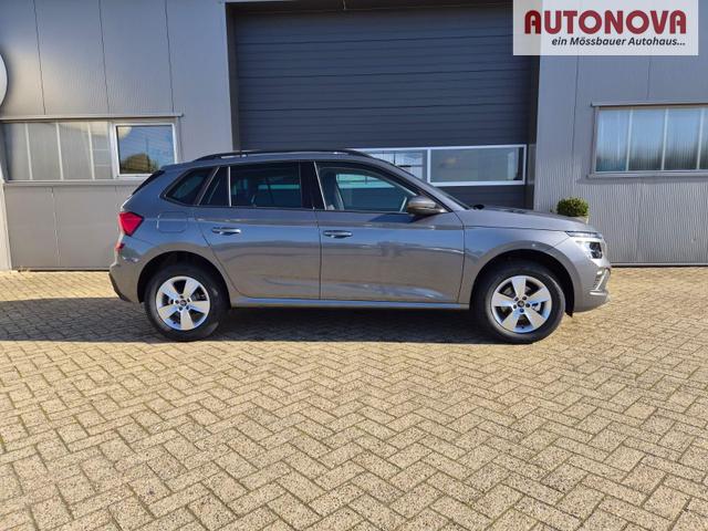 Skoda Kamiq 1.5 TSI 150PS DSG Selection AHK Klimaautomatik Sitzheizung R&uuml;ckf.Kamera PDC Apple CarPlay + Android Auto Tempomat Garantieverl&auml;ngerung 16"LM 