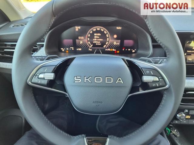 Skoda Kamiq 1.5 TSI 150PS DSG Selection AHK Klimaautomatik Sitzheizung R&uuml;ckf.Kamera PDC Apple CarPlay + Android Auto Tempomat Garantieverl&auml;ngerung 16"LM 