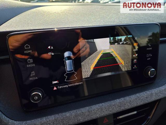 Skoda Kamiq 1.5 TSI 150PS DSG Selection AHK Klimaautomatik Sitzheizung R&uuml;ckf.Kamera PDC Apple CarPlay + Android Auto Tempomat Garantieverl&auml;ngerung 16"LM 