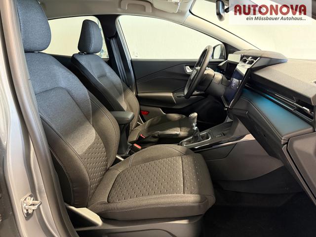 Ford Puma Titanium Solar Silber