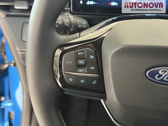 Ford Puma Titanium Digital Aqua Blau