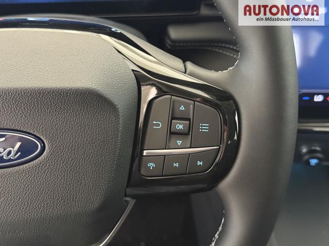 Ford Puma Titanium Digital Aqua Blau