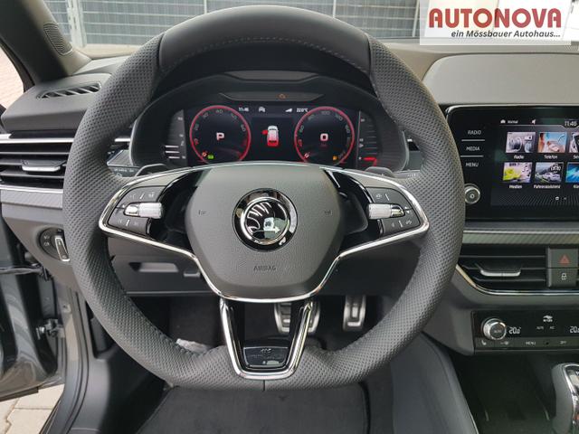 Skoda / Kamiq / Grau / Monte Carlo / / Pano Dach Schwarz AHK DSG, Beispielbilder, ggf. teilweise mit Sonderausstattung
