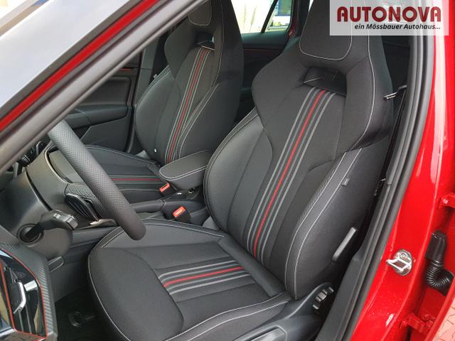 Skoda / Kamiq / Rot / Monte Carlo / / , Beispielbilder, ggf. teilweise mit Sonderausstattung