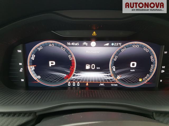 Skoda / Kamiq / Rot / Monte Carlo / / , Beispielbilder, ggf. teilweise mit Sonderausstattung