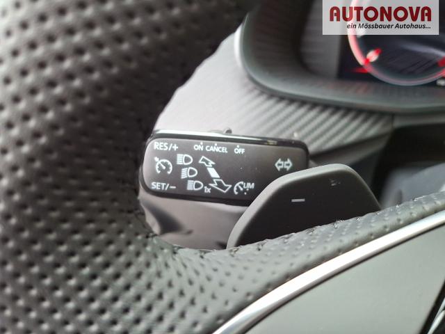 Skoda / Kamiq / Schwarz / Monte Carlo / / , Beispielbilder, ggf. teilweise mit Sonderausstattung