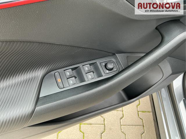 Skoda / Kamiq / Grau / Monte Carlo / Graphite Grau / , Beispielbilder, ggf. teilweise mit Sonderausstattung