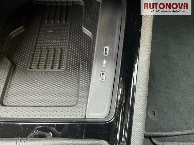 Skoda / Kamiq / Grau / Monte Carlo / Graphite Grau / , Beispielbilder, ggf. teilweise mit Sonderausstattung