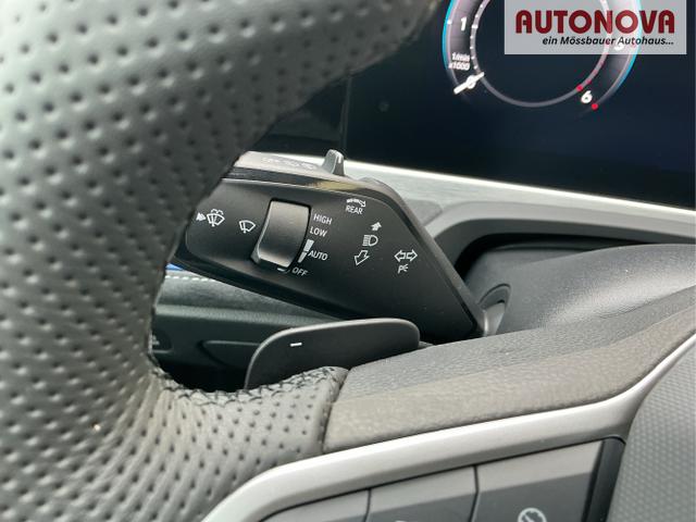 Volkswagen / Passat Variant / Grau / R-Line / Diabasgrau / , Beispielbilder, ggf. teilweise mit Sonderausstattung